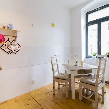 Apartament Ferienwohnung In Der Dresdner Neustadt / Tranquillo Gmbh *